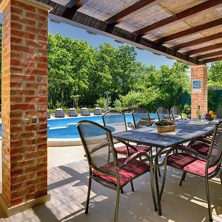 Villas Vea Histria Režanci Buitenkant foto