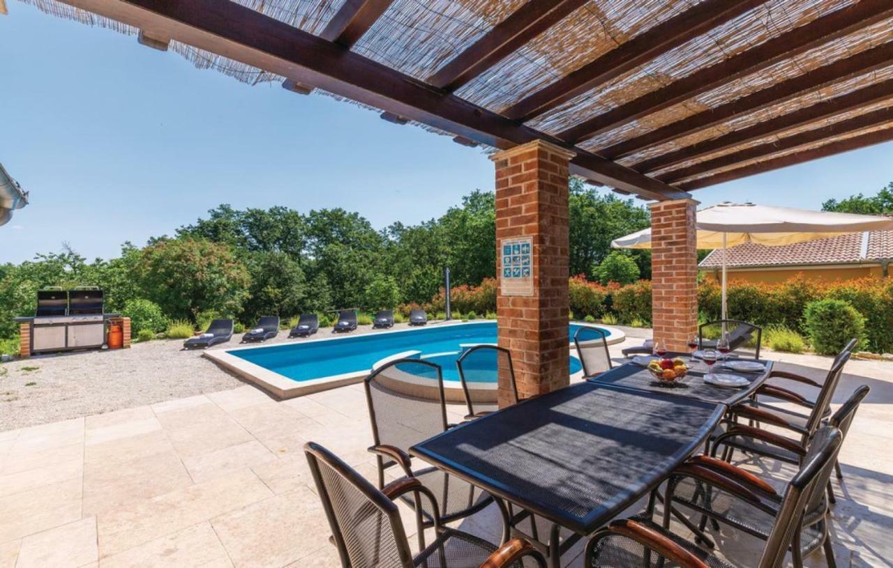 Villas Vea Histria Režanci Buitenkant foto
