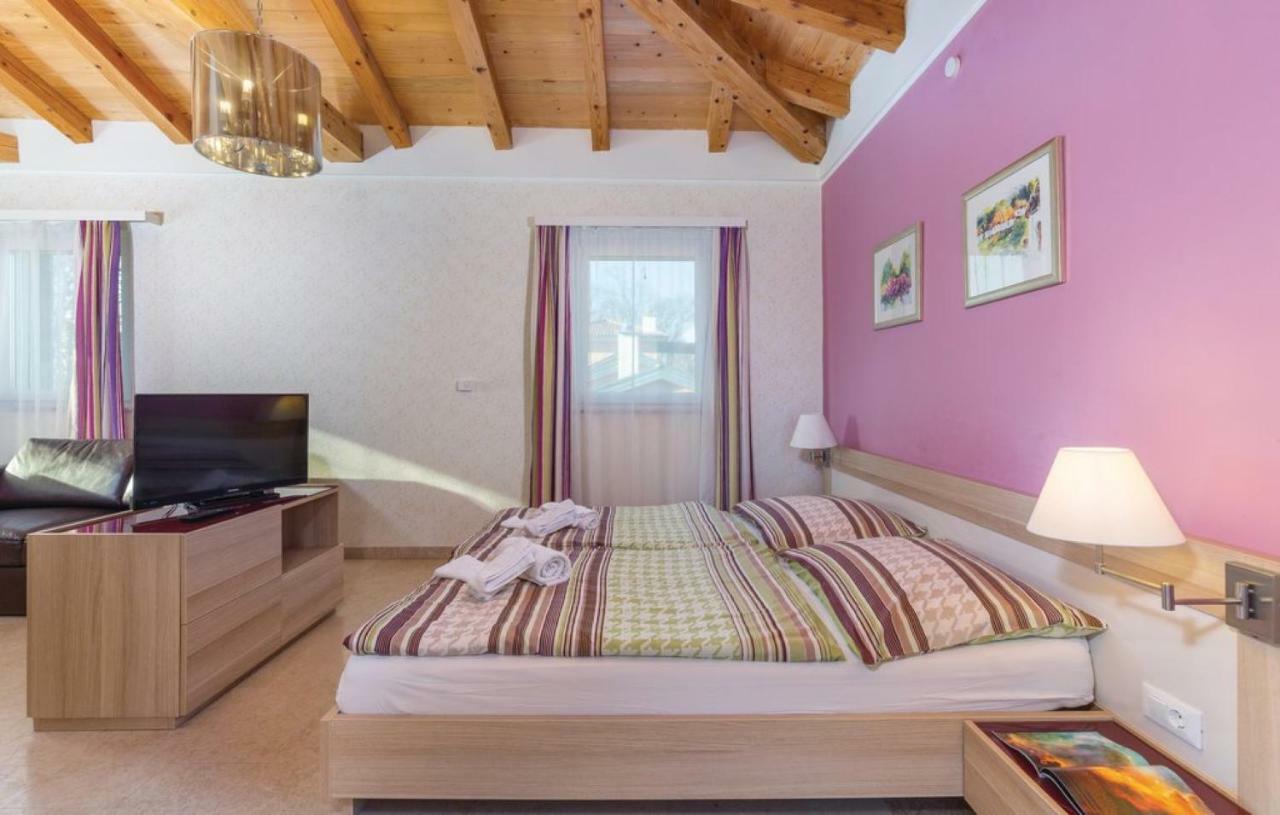 Villas Vea Histria Režanci Buitenkant foto