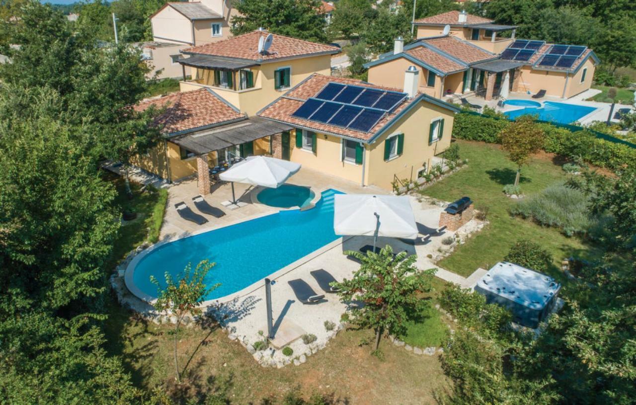 Villas Vea Histria Režanci Buitenkant foto
